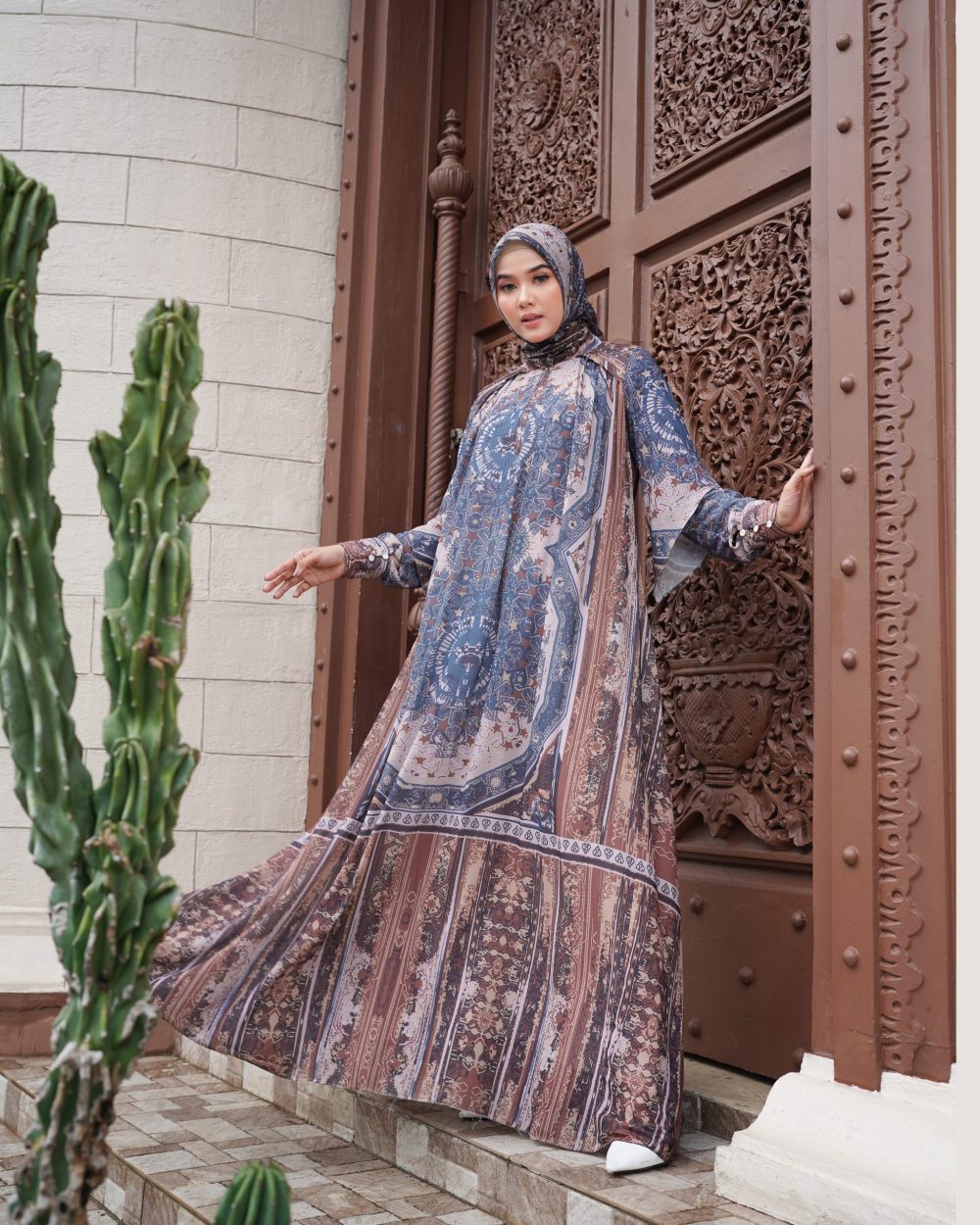 MOROCCAN DRESS - LENTERA