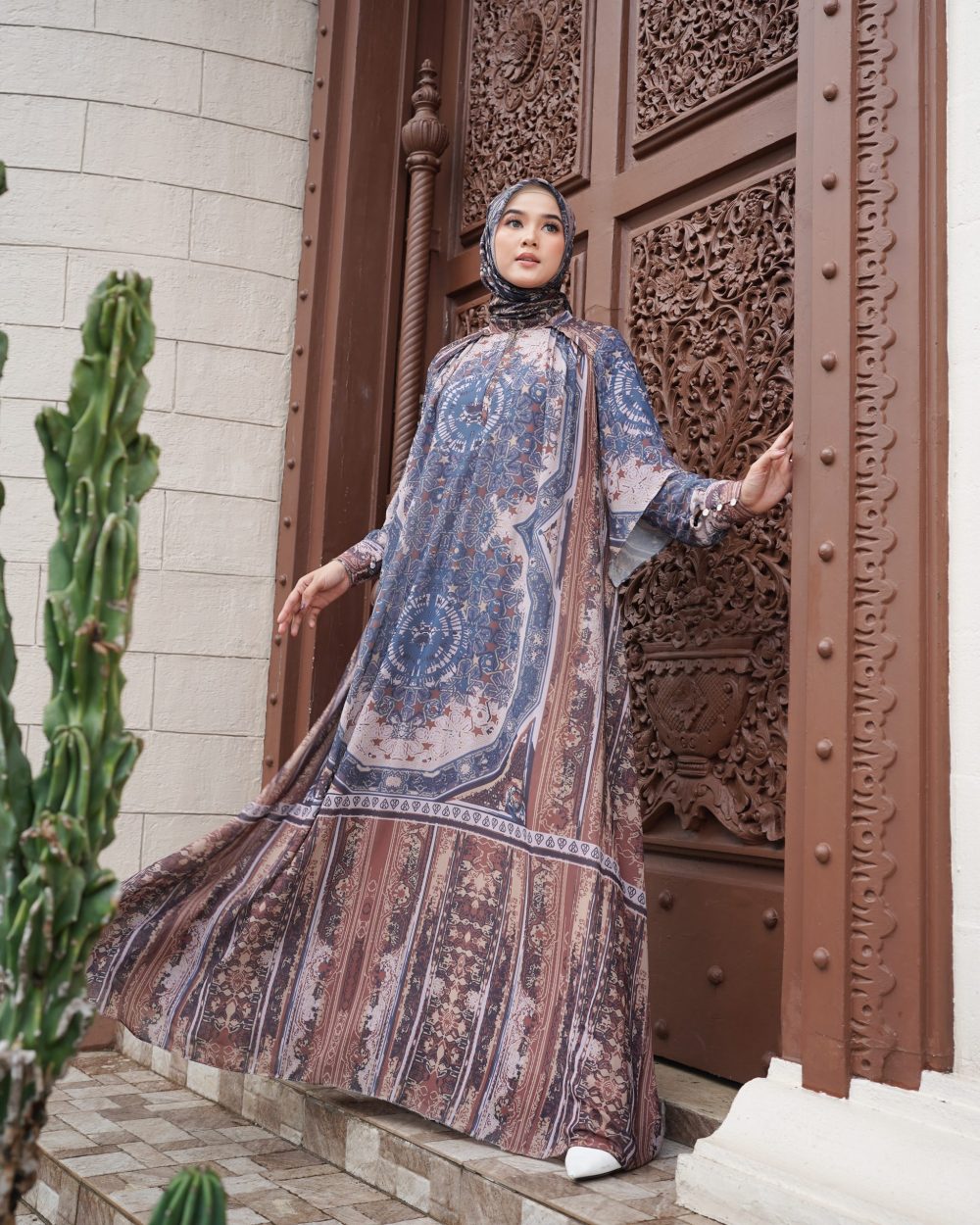 MOROCCAN DRESS - LENTERA