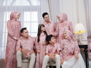 Dynasty Exclusive Family