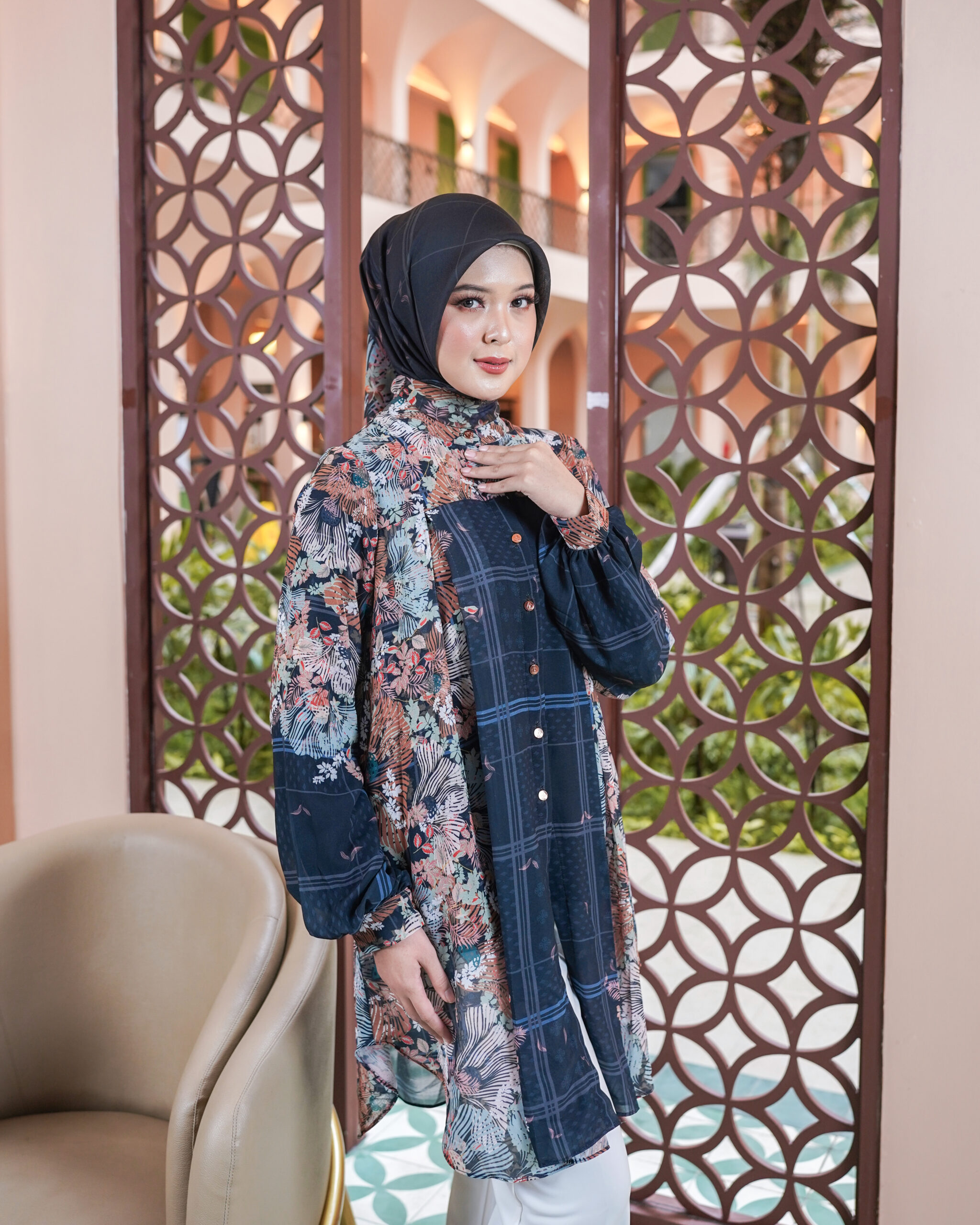 Calandra Series - Tunic - Image 4