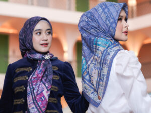 Iznik Series - Scarf